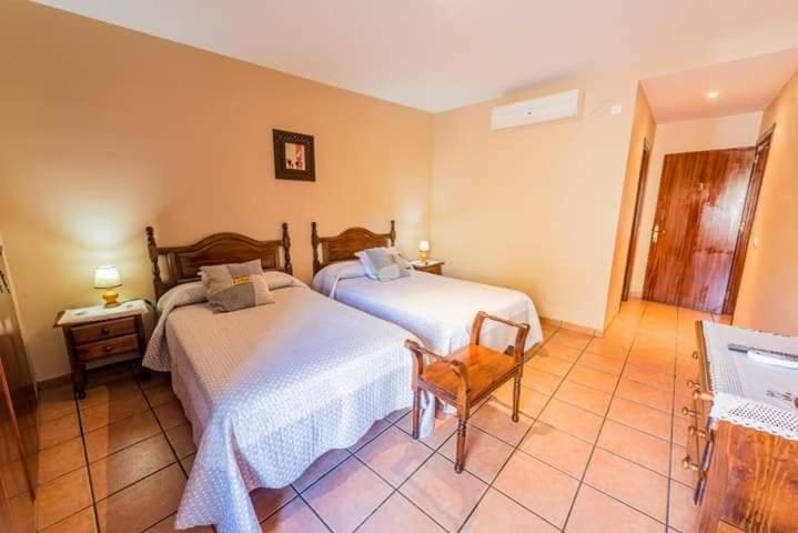 Apartamentos & Casa Rural Boada Con Jardin Interior Y Barbacoa Villamiel Екстер'єр фото