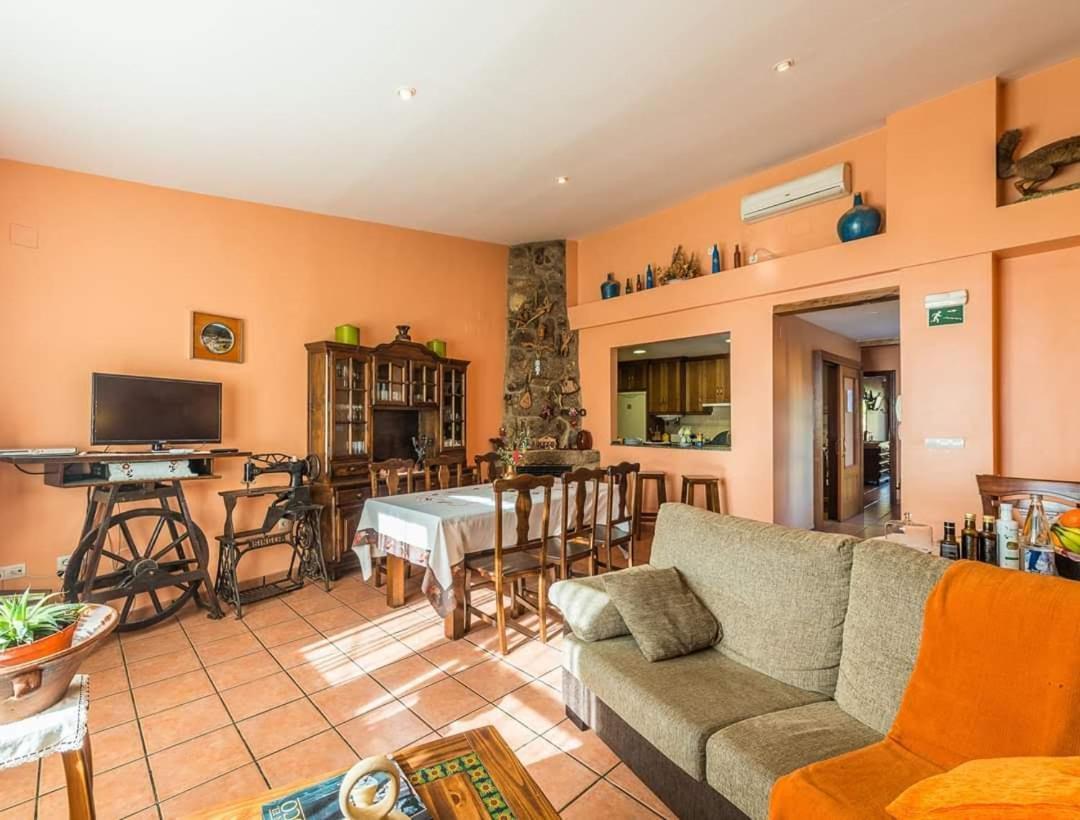 Apartamentos & Casa Rural Boada Con Jardin Interior Y Barbacoa Villamiel Екстер'єр фото