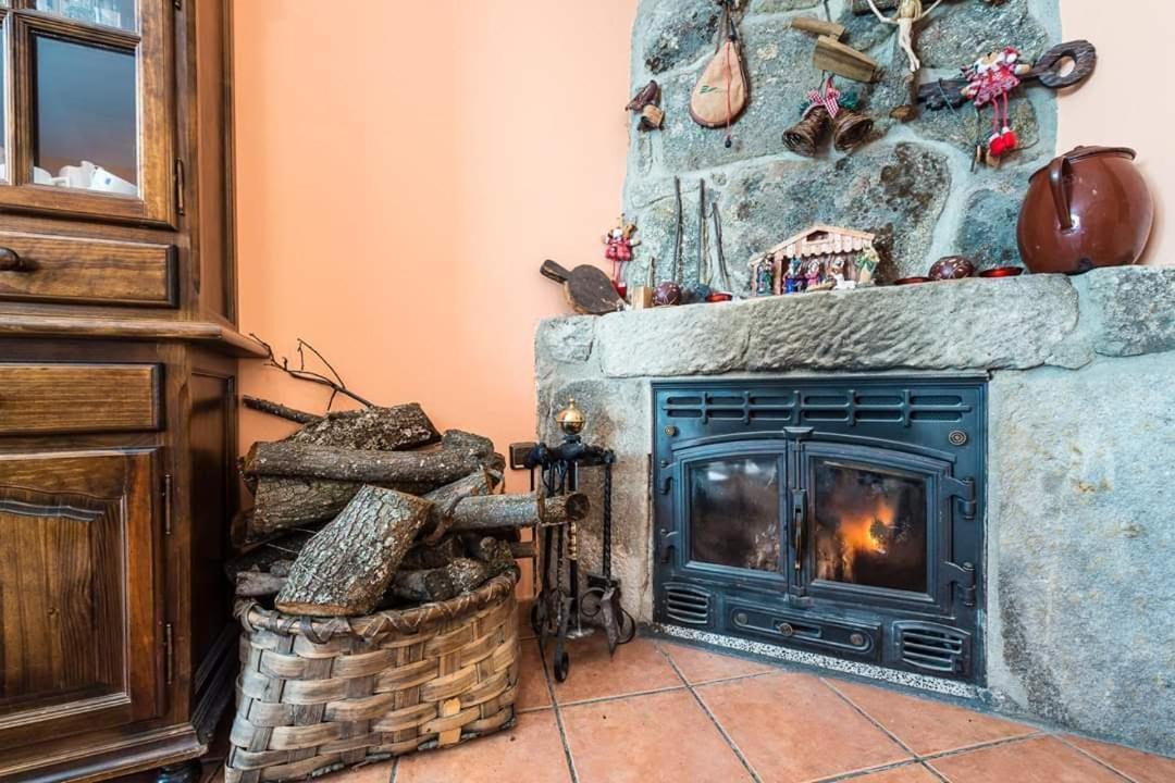 Apartamentos & Casa Rural Boada Con Jardin Interior Y Barbacoa Villamiel Екстер'єр фото