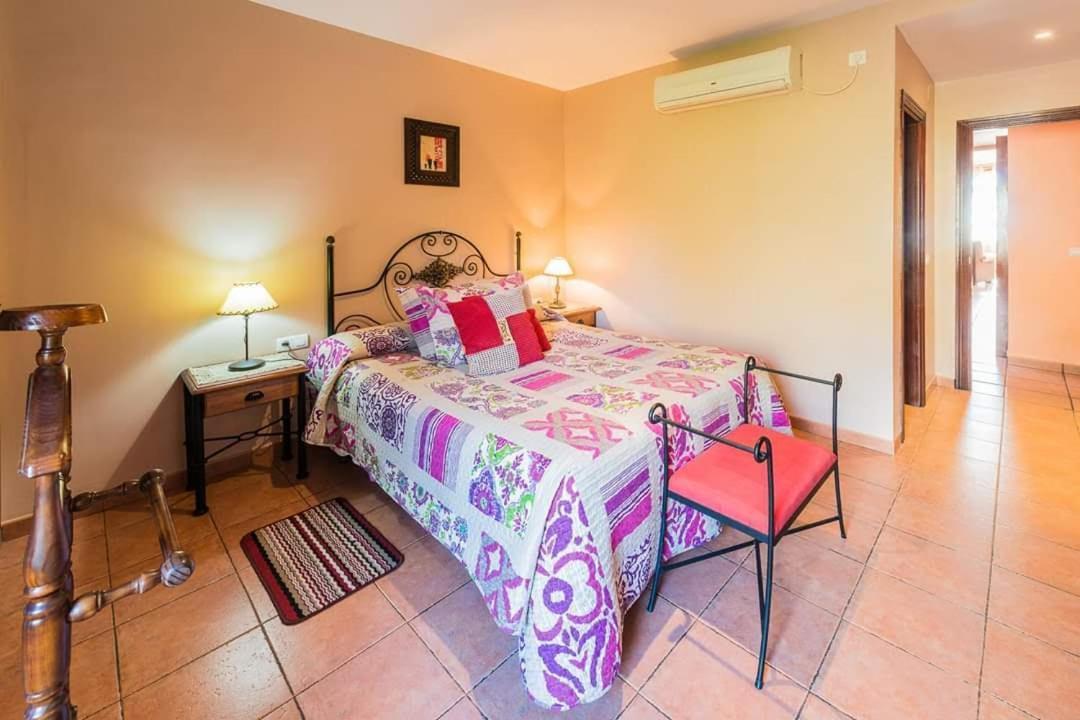 Apartamentos & Casa Rural Boada Con Jardin Interior Y Barbacoa Villamiel Екстер'єр фото